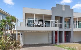 Percival Point - Port Willunga - C21 Southcoast Holidays